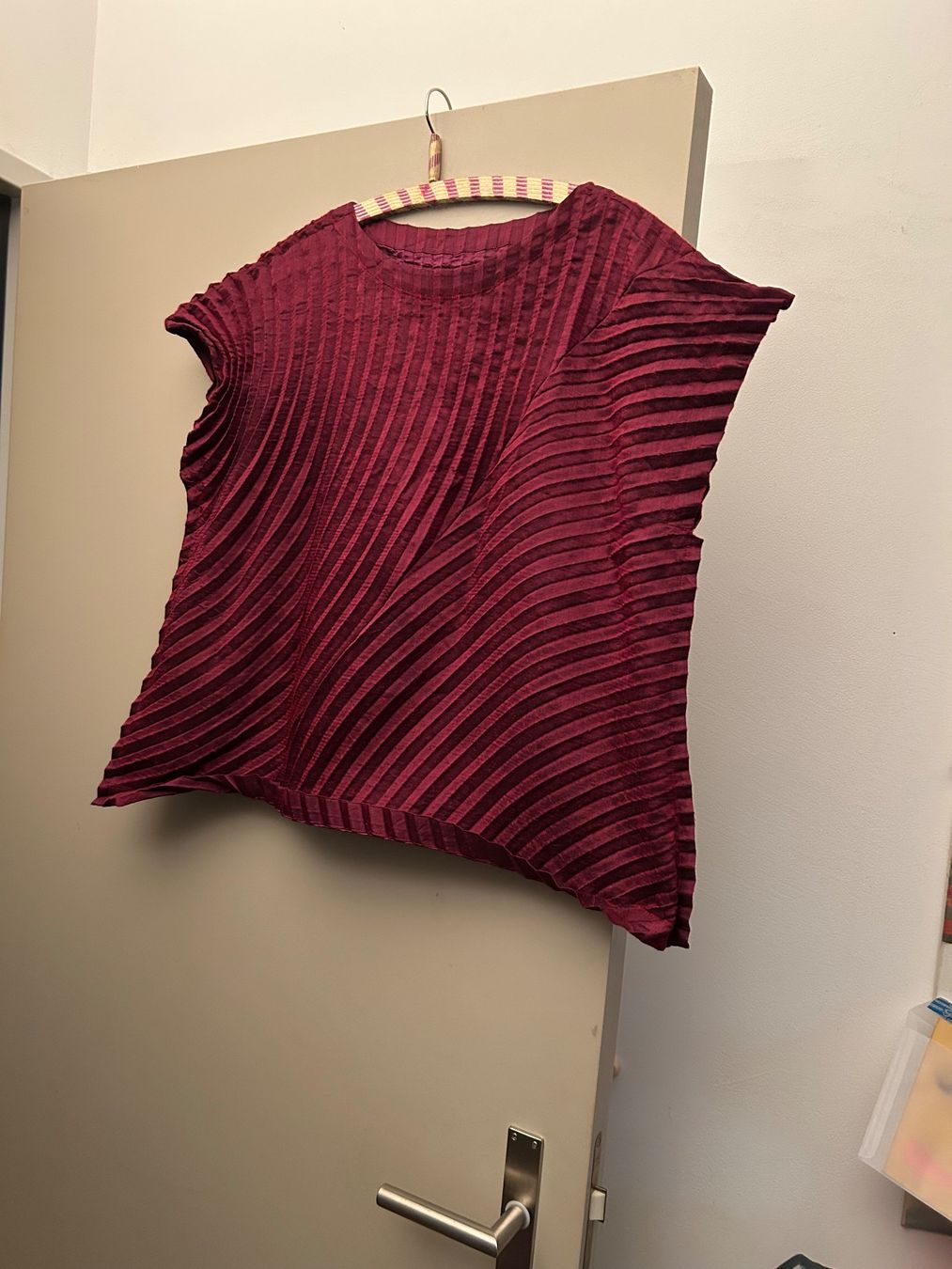 Camicette: Wunderschönes Oberteil von Issey Miyake – Usato da zürich venduto da ElisabethaB