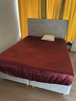 Bett, hellgrau, 160x200, Top Zustand!