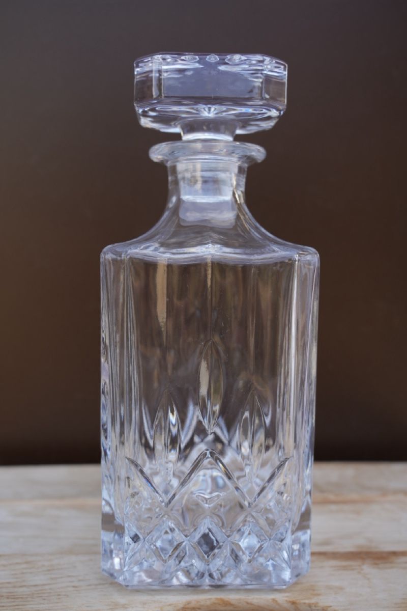 Caraffe: Kristall Karaffe mit 2 Gläsern, neuwertig – Nuovo (secondo la descrizione) da Oberwil BL venduto da A.Kaiser 1