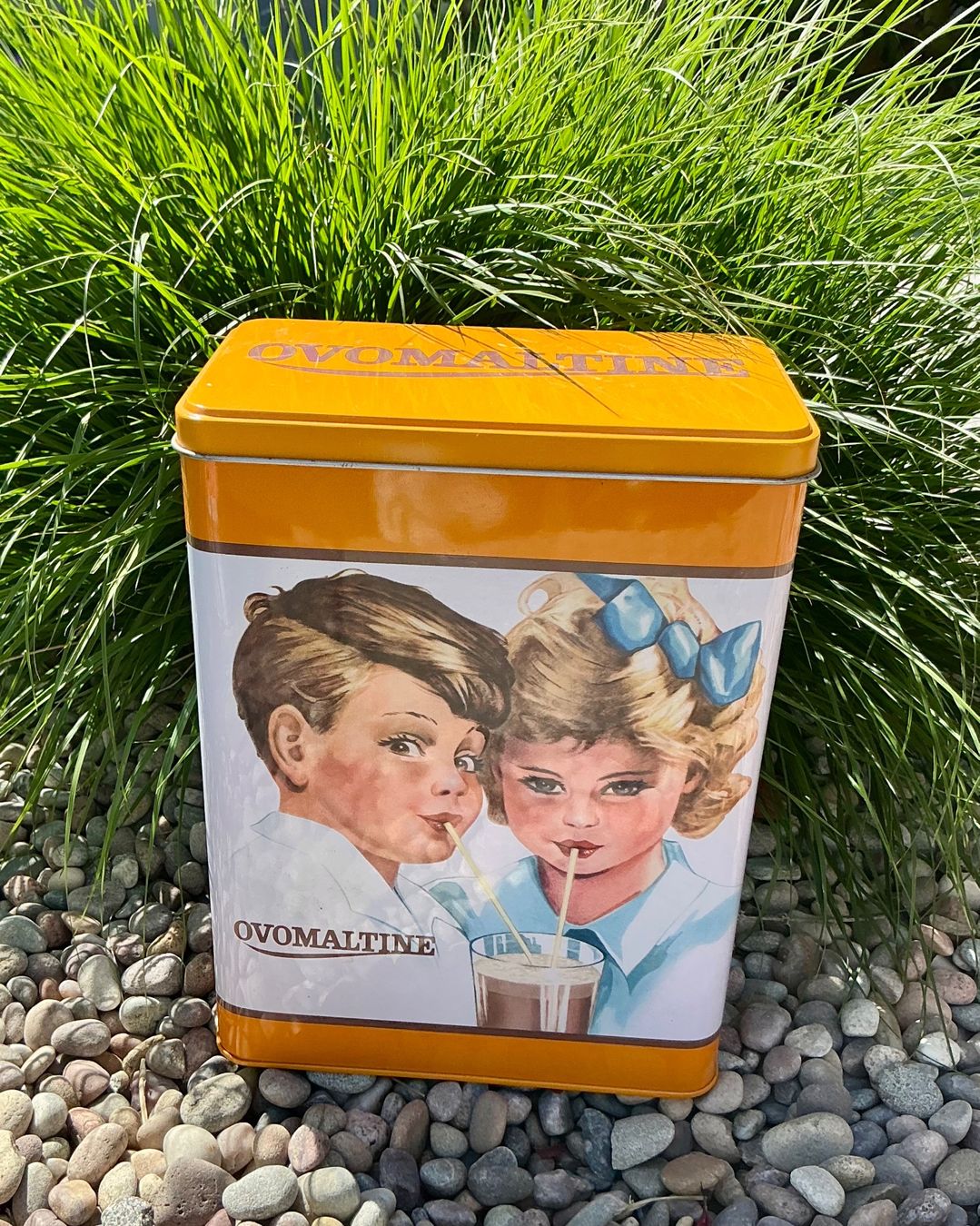 Contenitori & Simili: ÄLTERE OVOMALTINE BLECHDOSE – Usato da Zell LU venduto da Silvermemory