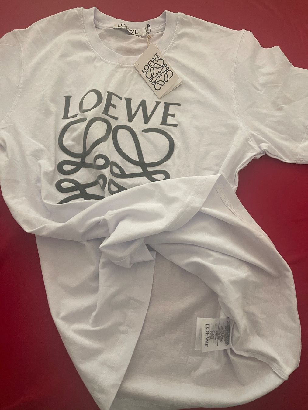 T-shirt: Loewe T Shirt,Gr.M – Nuovo (secondo la descrizione) da Bolligen venduto da Aquella71 1