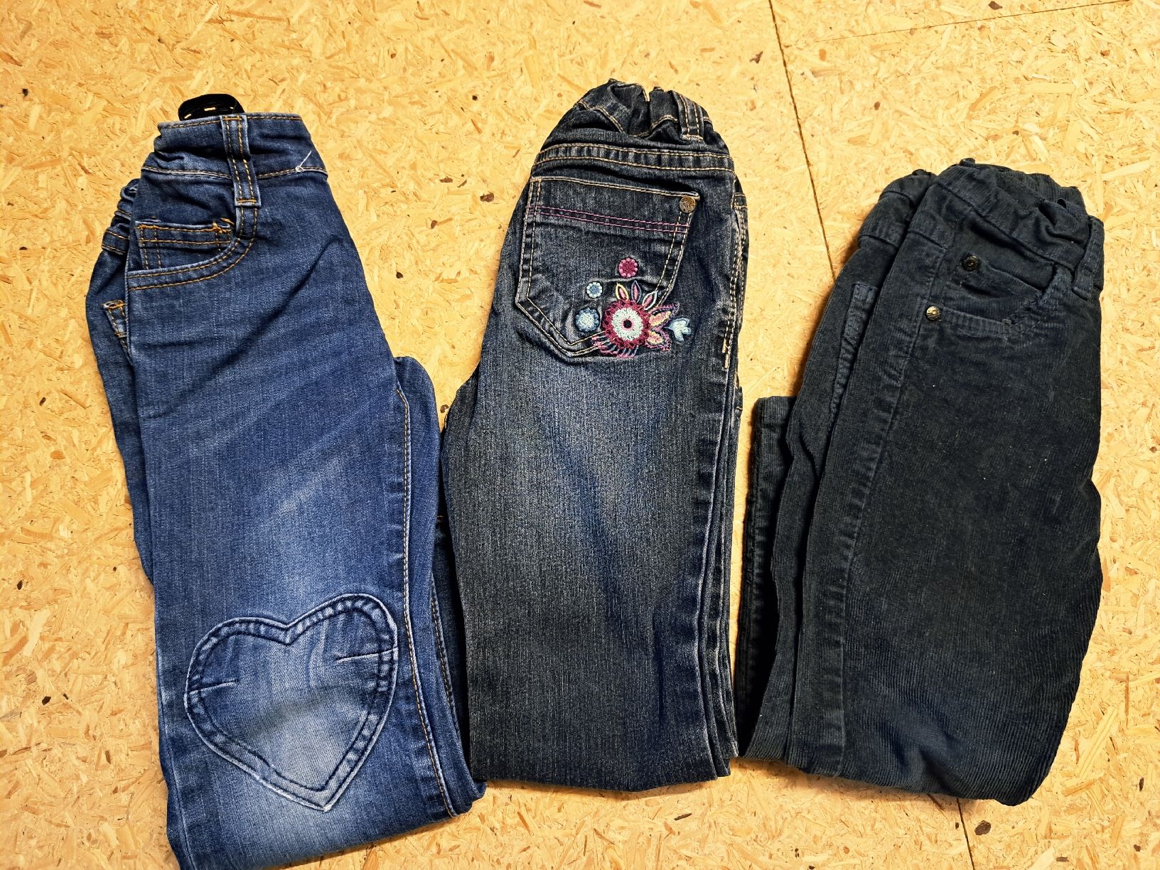 Lotti & Set di vestiti: Grosses Kleiderpaket Mädchen Gr.104 – Usato da Basadingen venduto da Perlenfee_Schweiz 8
