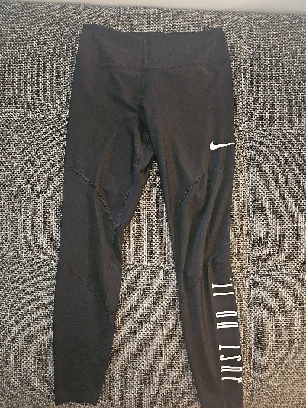 Nike Leggings: Nike Leggings schwarz Gr.L – Usato da Muri AG venduto da Corina99