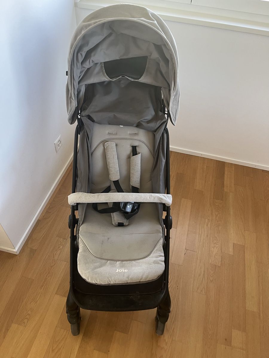 Joie Kinderwagen: Joie Kinderwagen Reisebuggy grau  – Gebraucht aus Zürich von Danyelsky 3