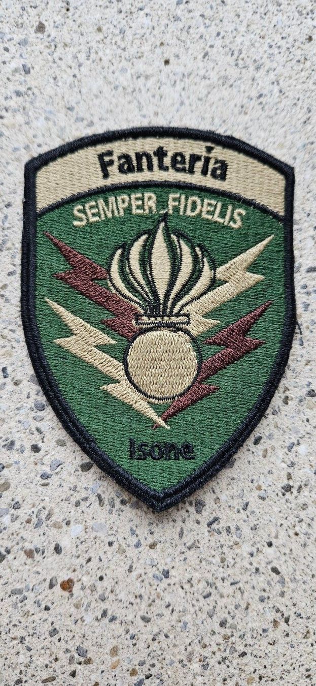 Schweizer Armee Placchette & Badge: *** Badge Grenadier Isone ohne klett *** – Nuovo e nell'imballaggio originale da Riedholz venduto da fr_sIruP