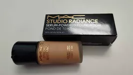 MAC Studio Radiance Serum-Powered Foundation