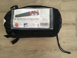 Adventuridge Leicht Schlafsack 1kg schwarz mit Tragetasche