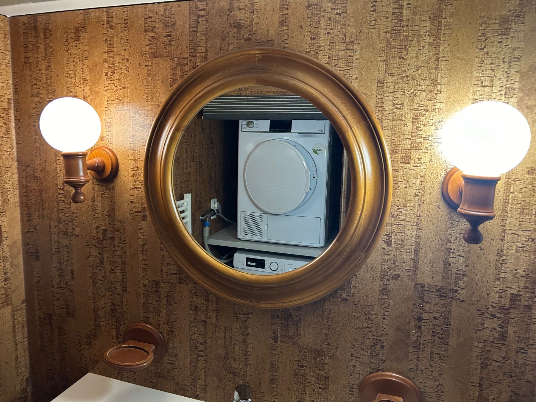 WC: Badezimmerartikel – Usato da Einigen venduto da GoodMorning2you 1