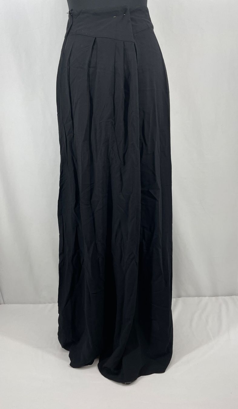 H&M Gonne: DIVIDED by H&M jupe noir T 42 – Usato da Lausanne venduto da PlusValue_Lausanne 2