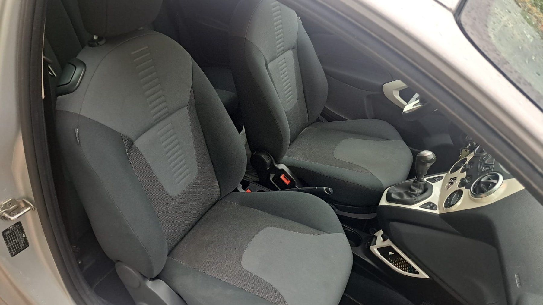 Automobili: Ford Ka 1.2 137000km – Usato da NEUHAUSEN venduto da milagros 4