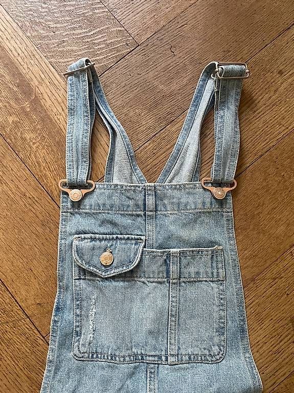 Pantalons: Latzhose Jeans kurz – D'occasion à Basel par helger 1