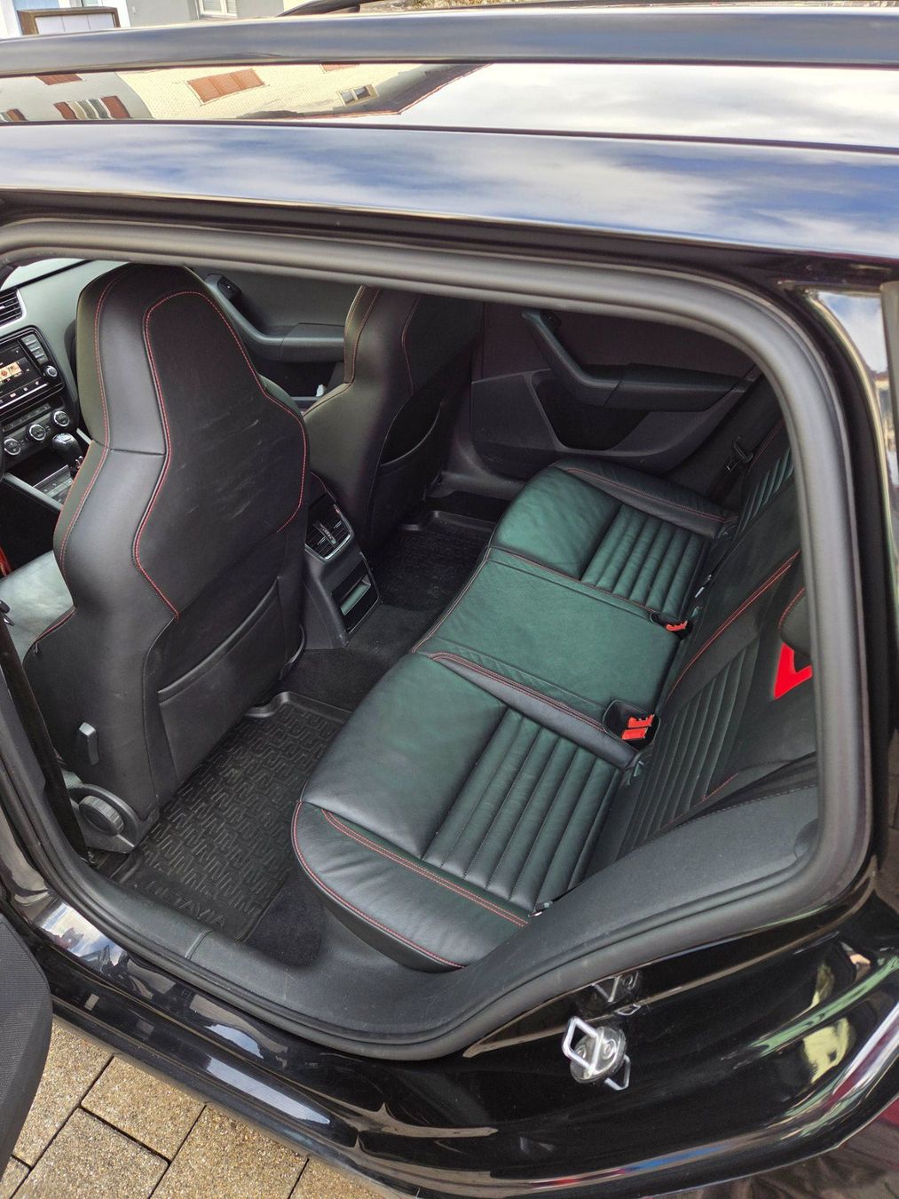 Skoda Autos: Skoda Octavia RS 4x4 – Gebraucht aus Altdorf UR von ser_s2rb 6