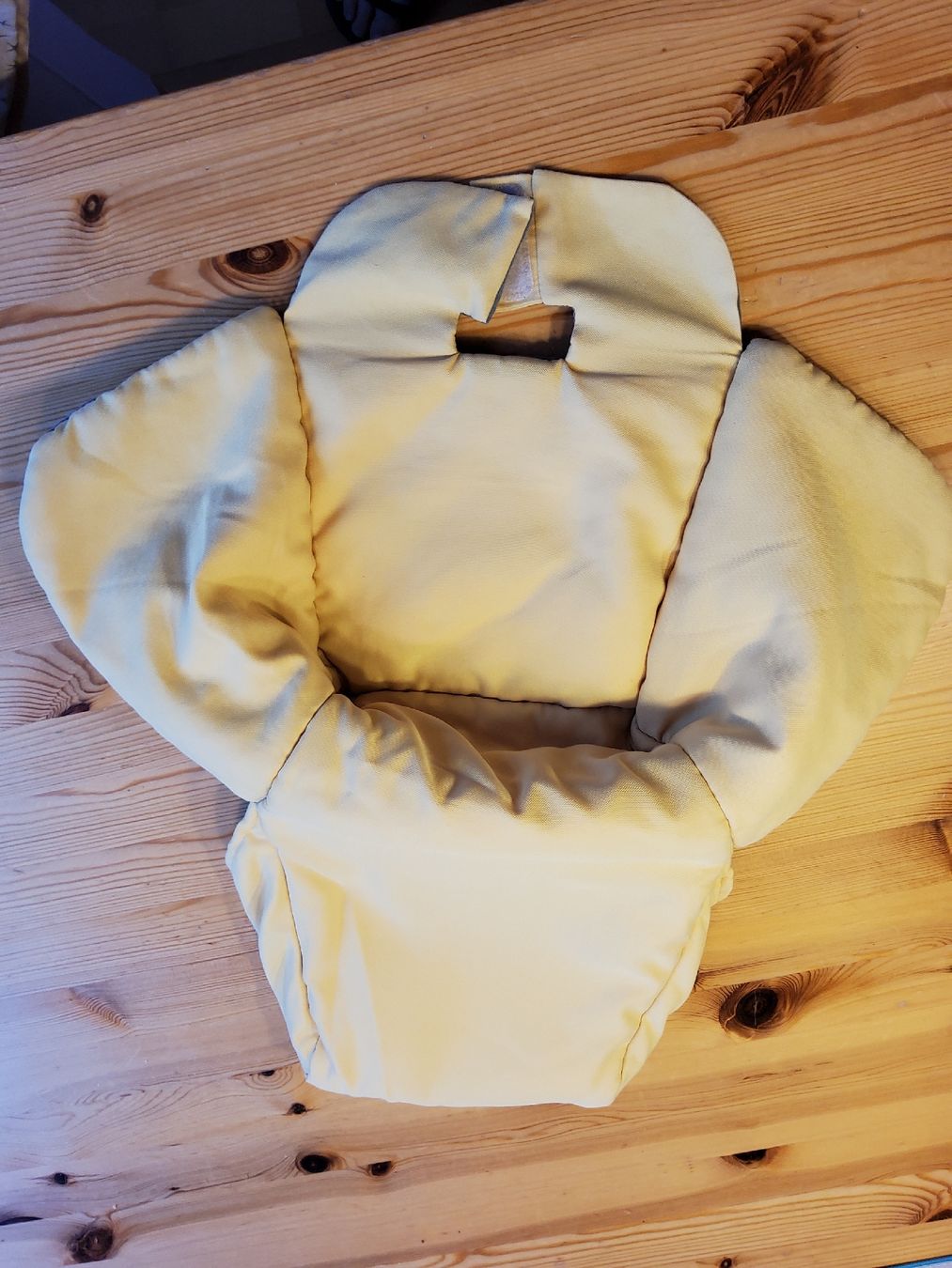 Ikea Seggioloni: Sitzkissen LANGUR Gelb/Grau – Usato da Wattwil venduto da Leonardo1 3