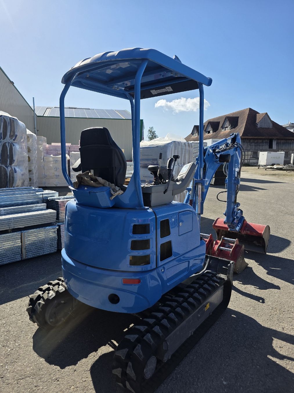 Takeuchi Escavatori: Takeuchi TB217R Kompaktbagger, Neuwertig – Usato da Lengwil venduto da x-rent 3