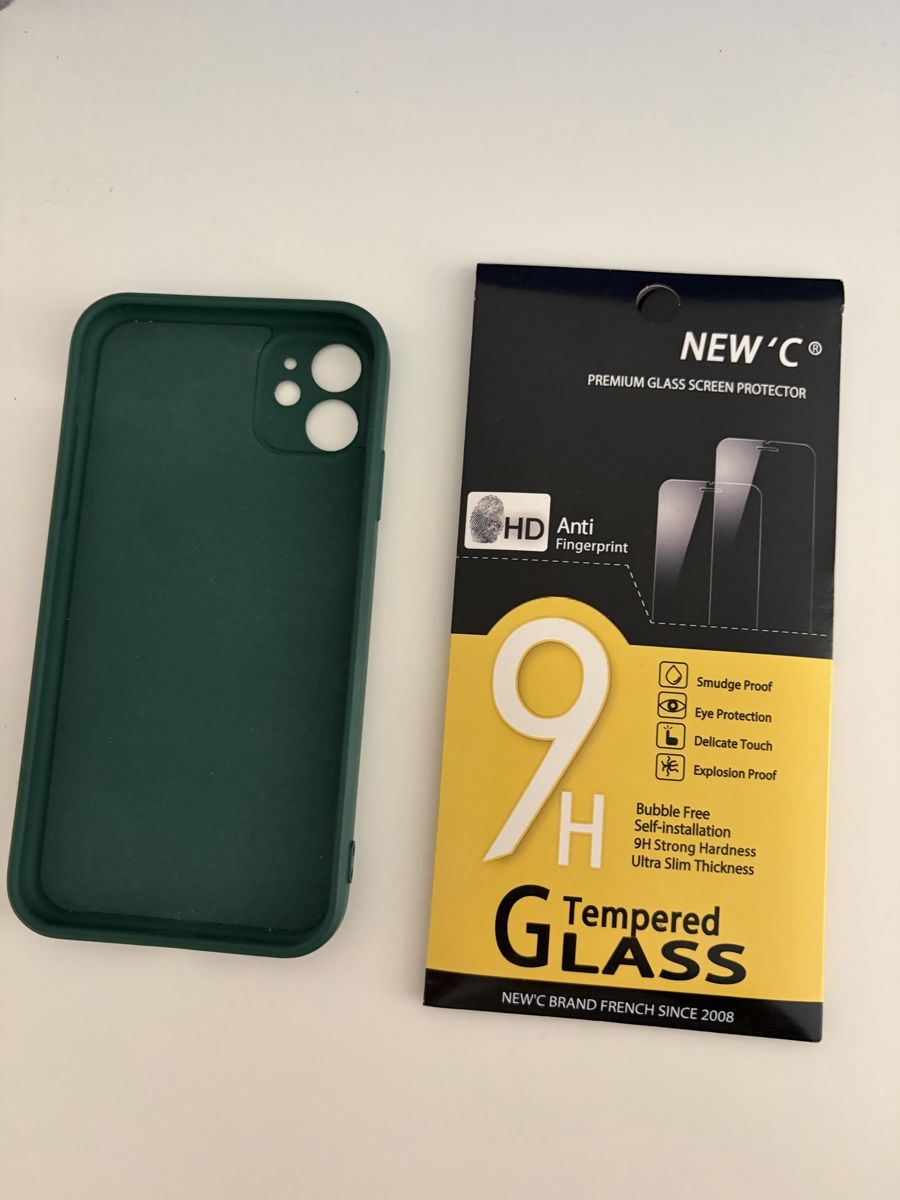 Cover & Protezioni schermo: Screen protectors & cover iPhone 11 – Usato da Zürich venduto da Carlo_B 1