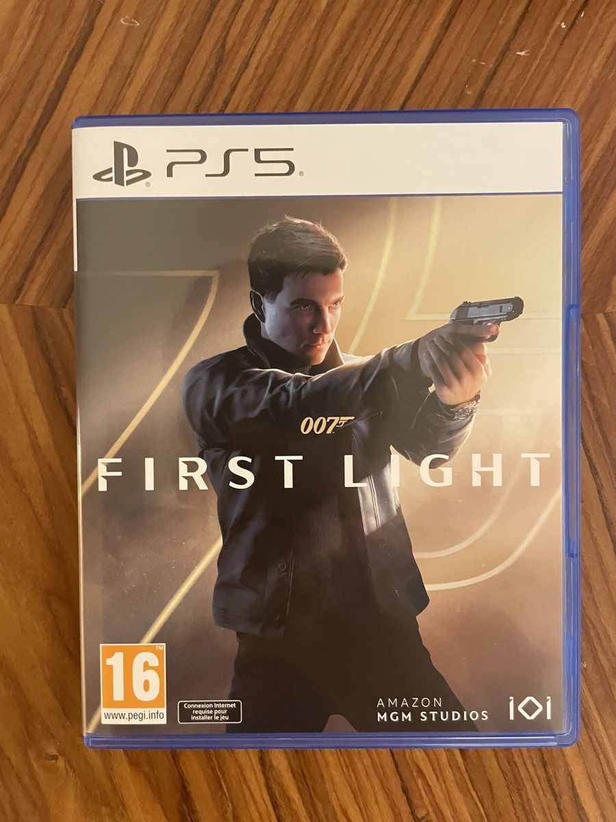 Giochi: Jeu PS5 007 FIRST LIGHT - parfait état – Nuovo (secondo la descrizione) da Essert FR venduto da jsi_98j5