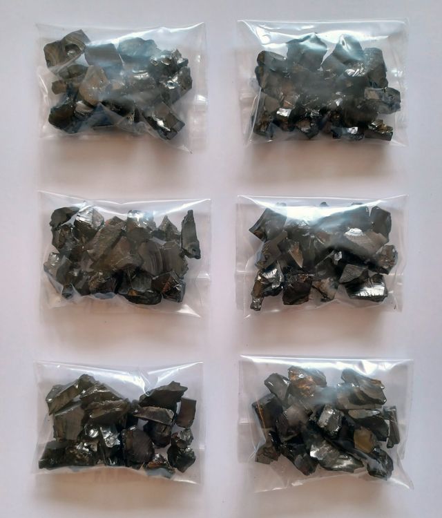 Edelschungite 10 G Normale Schungite 100 G Zeolite 100 G