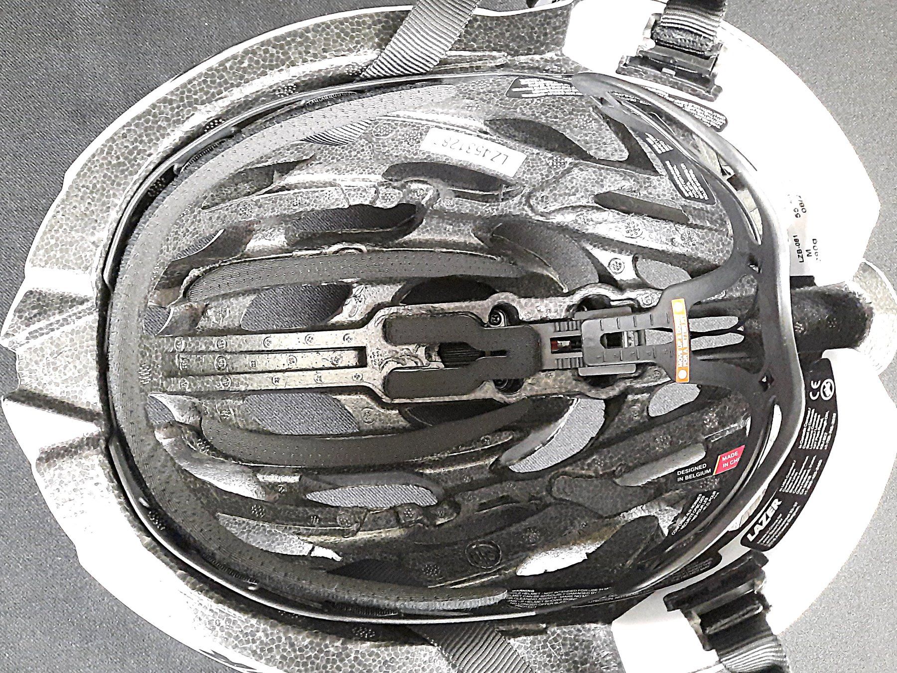 Helme: LAZER Velohelm – Neu (gemäss Beschreibung) aus Beinwil am See von Restwert_Beinwil 5