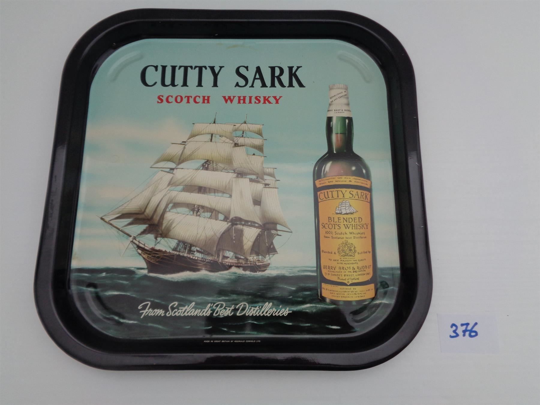 Piatti di portata: Blechtablett Cutty Sark Scotch Whisky -Serviertablett 60erJ. – Usato da Chur venduto da omonia