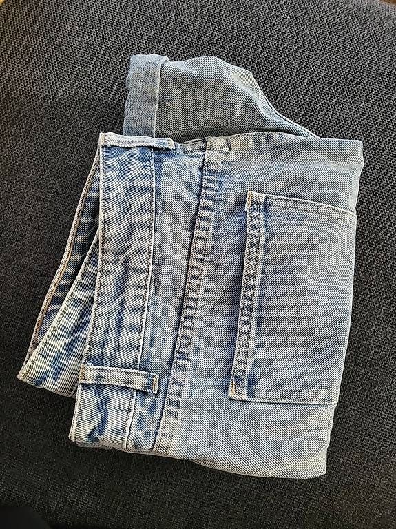 Pantaloni: Short femme – Usato da Ecuvillens venduto da loloall