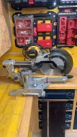 DEWALT Kappsäge DWS780-QS mit Ersatzsägeblatt, top Zustand