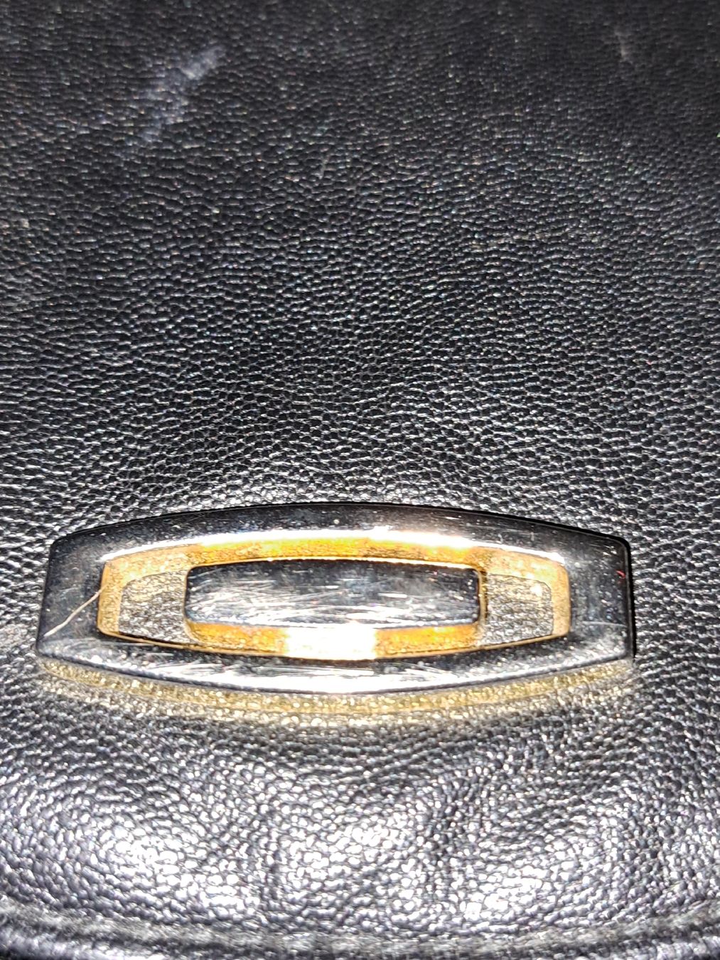 Borse da donna: Schwarze Vintage Handtasche aus Leder, klein, zeitlos! – Usato da Kölliken venduto da Upcycling-by-Mc-TAM 3
