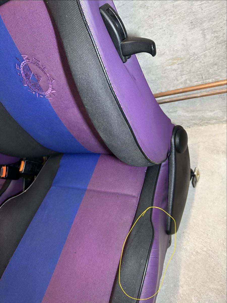 VW Tutti pezzi di ricambio auto: VW Golf2 Sitze – Usato da Gampelen venduto da ste_r6hj 7