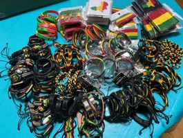 178 bracelets rasta bob Marley