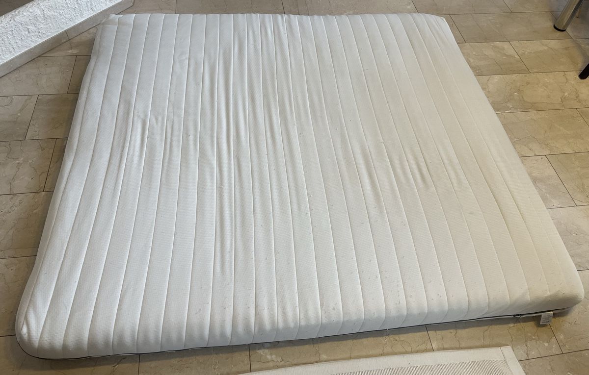 Materassi: Matratze 180 x 200 – Usato da Seuzach venduto da LamaLana 1