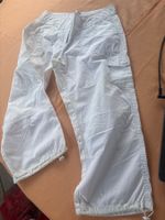 Weisse Sommerhose, Grösse S, ideal für warme Tage!