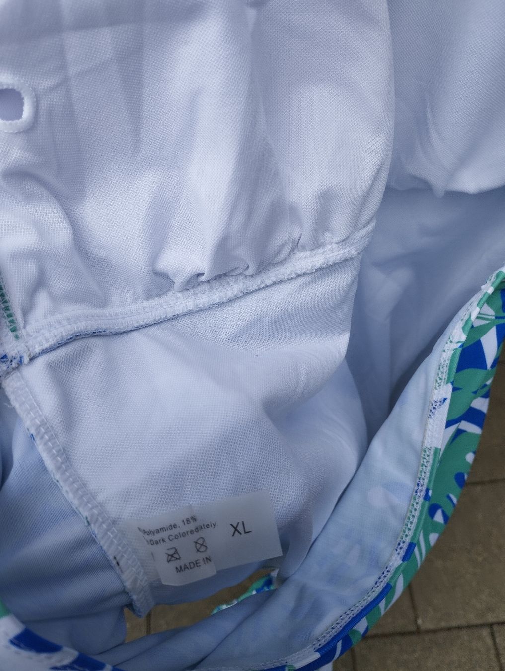 Badekleider & Bikinis: Badekleid Damen, Größe 40, XL, NEU – Neu und originalverpackt aus Ostermundigen von Dinge1 5