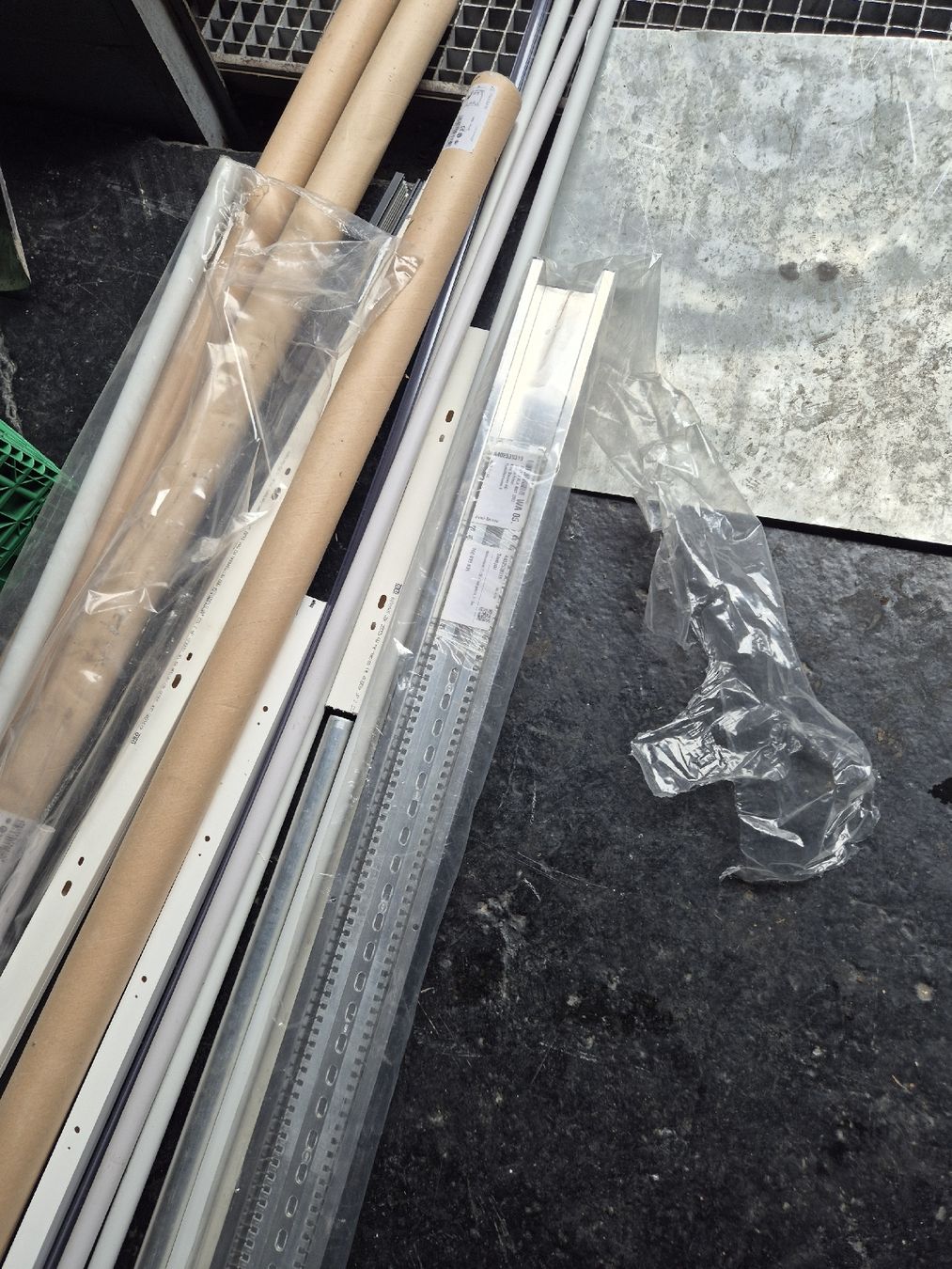 Elektronikbauteile: Diverses Elektromaterial / Installationsmaterial  – Neu (gemäss Beschreibung) aus Zürich von schabani 9