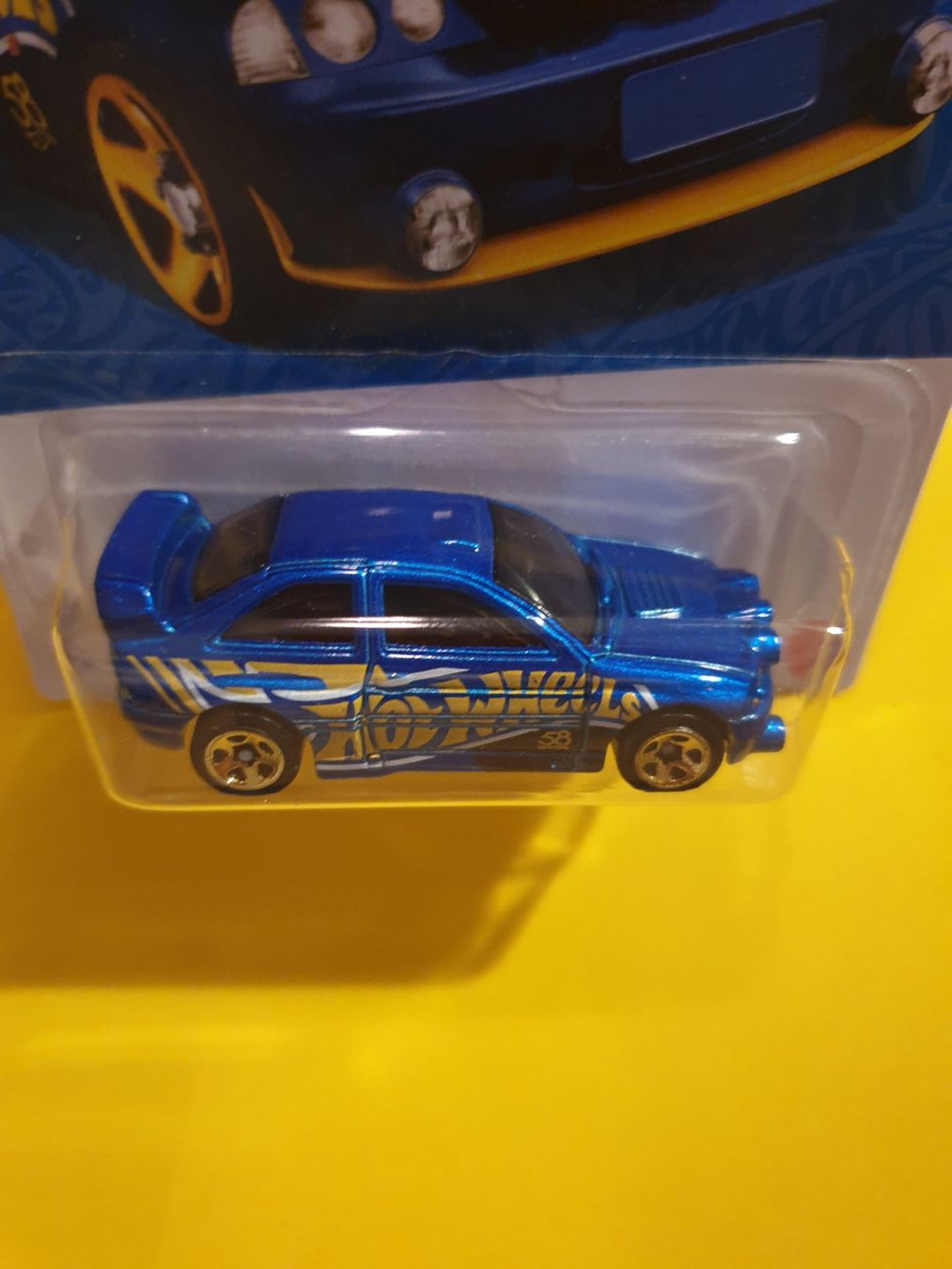 Hot Wheels Modellini d'auto: Hot Wheels FORD ESCORT – Nuovo e nell'imballaggio originale da Oftringen venduto da Rotor 3