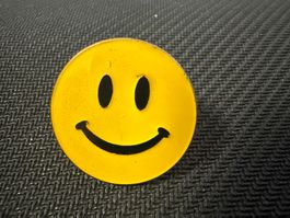 Vintage Smiley Pin, gelb, Anstecknadel, Sammlerstück, kultig