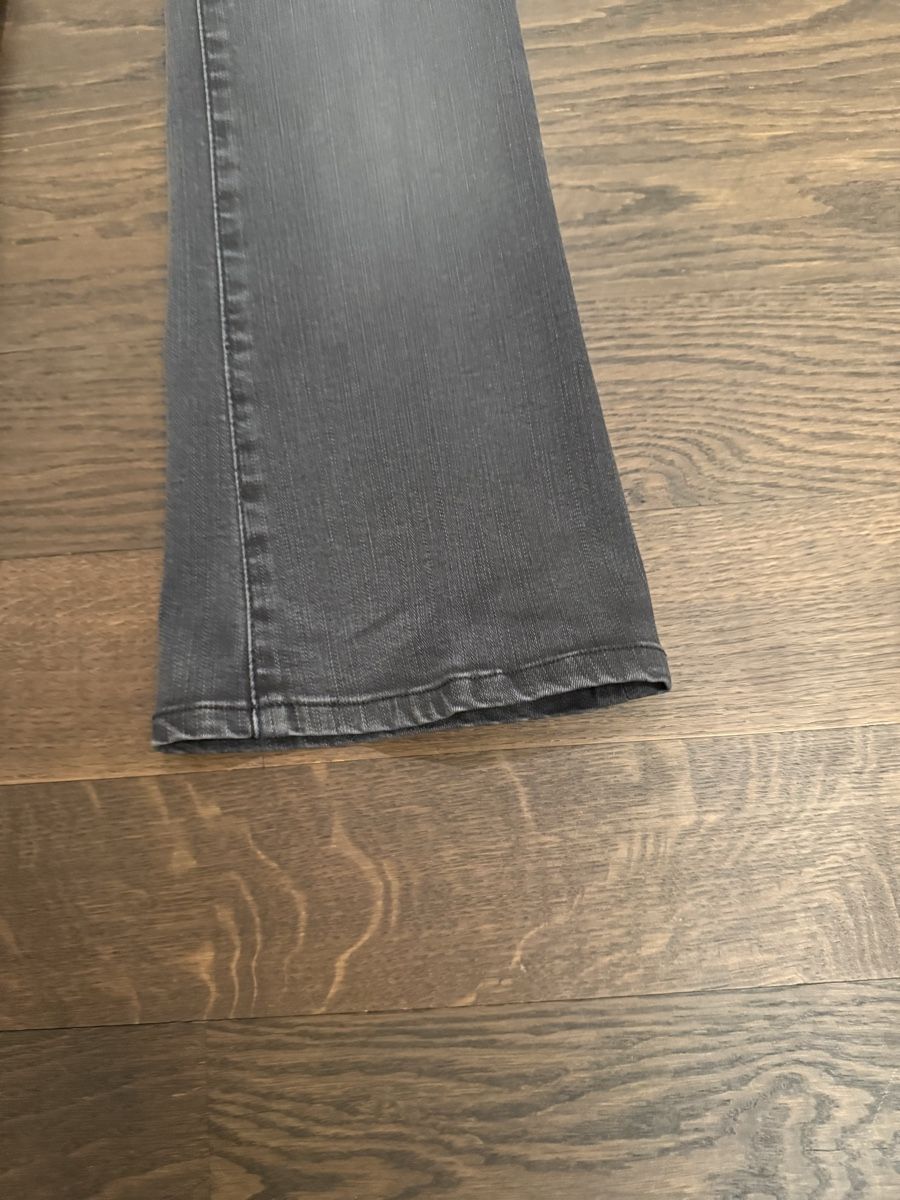 Jeans: Frame Jeans Modell Le Crop Mini Boot Gr.25 – Neuf (Voir description) à Balzers par Lissi57 9