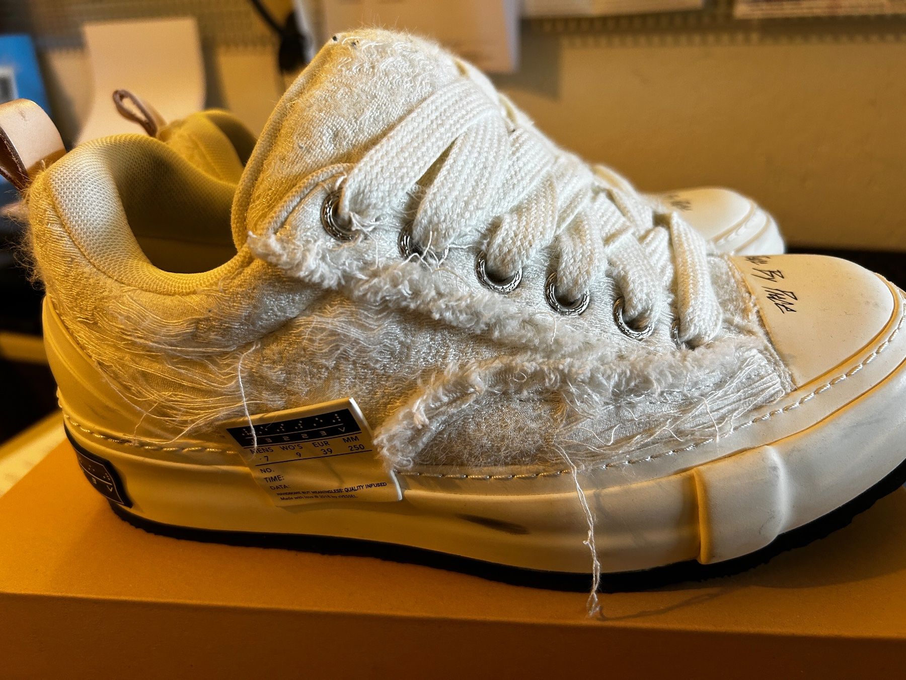 Herrenschuhe: Neue Sneaker "Fear by First" Gr. 39, Top Zustand! – Gebraucht aus Jens von knorrli08 1