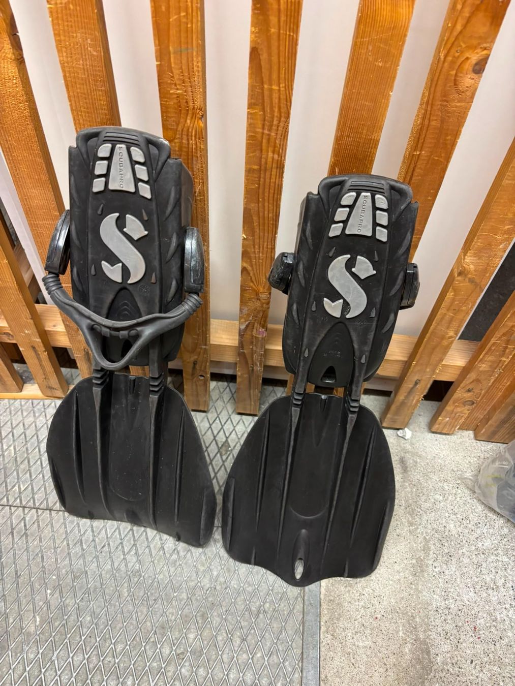 Scubapro Flossen, Masken & Schnorchel: Scubapro Seawing Flossen - Grösse "L" – Gebraucht aus Zürich von swisschicken 2