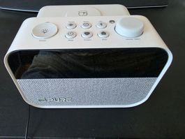 Pure Radiowecker Moment Charge weiss