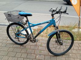 Totem 24-Gang Mountainbike mit Gepäckträger & Korb
