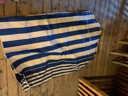 Stoffschrank