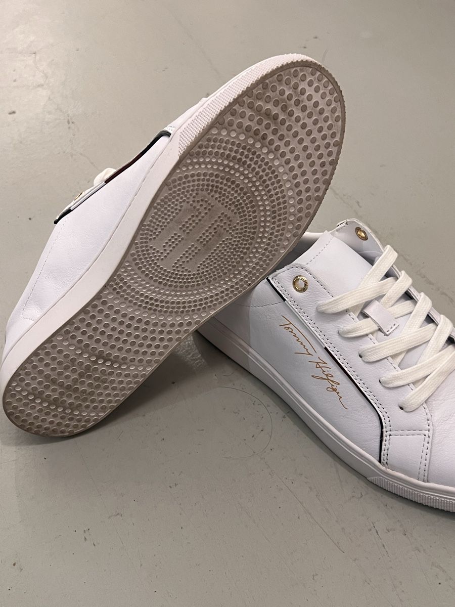 Tommy Hilfiger Scarpe da uomo: Tommy Hilfiger Sneaker Leder Gr. 40 weiss – Nuovo (secondo la descrizione) da Winterthur venduto da ChicMarkt 6