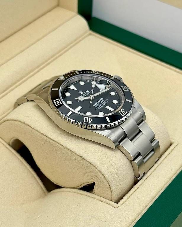 Uhren: 2021 Rolex Submariner Date 41mm - 126610LN  – Gebraucht aus Bussigny von NoLimiit 3