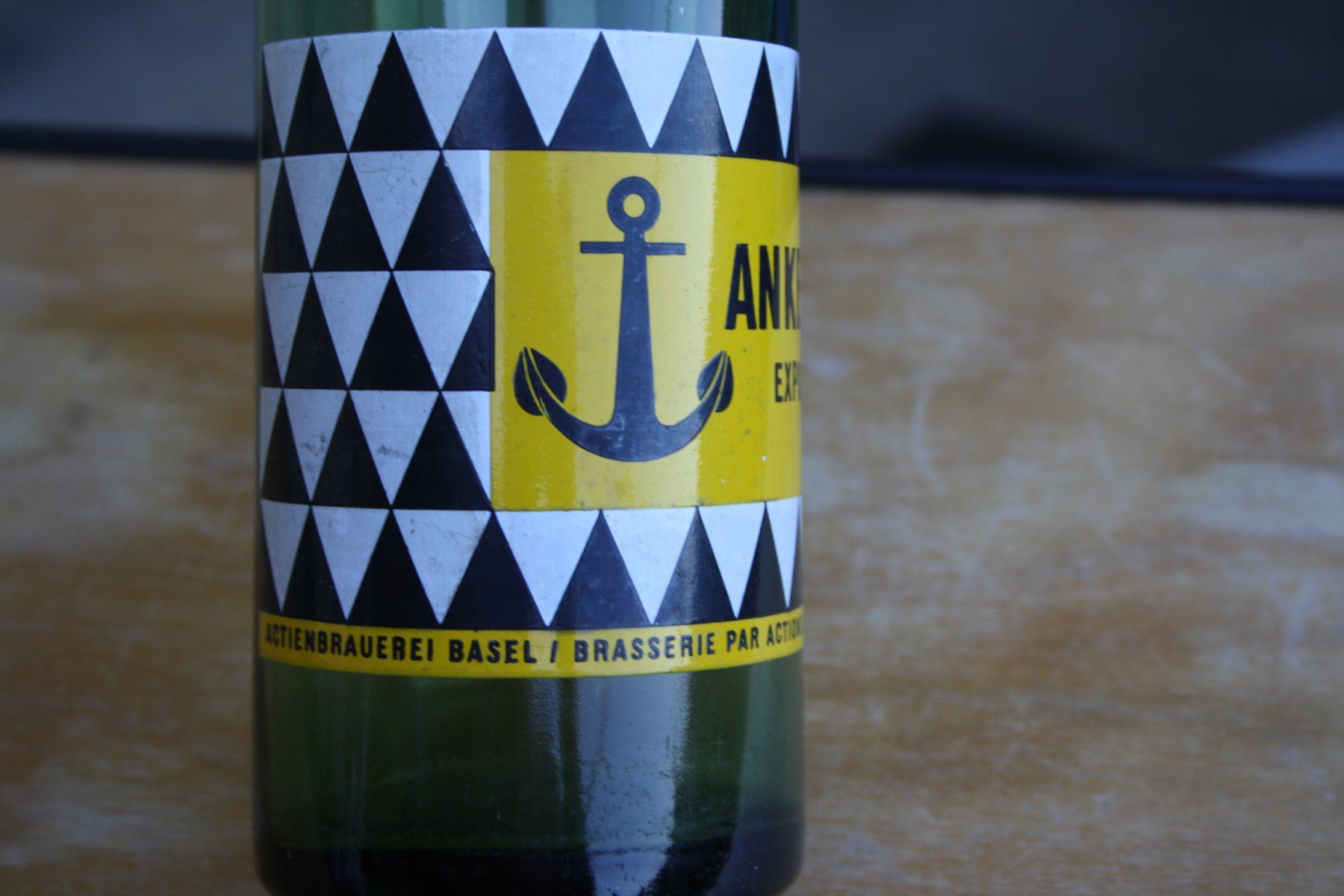 Bicchieri, Caraffe & Bottiglie: ANKER EXPORT ALTE BIERFLASCHE BÜGELFLASCHE BASEL – Usato da Wauwil venduto da Pneuedy 7