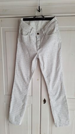 Bonita Sommer Hose, weiss gestreift, Grösse 36, Top Zustand!
