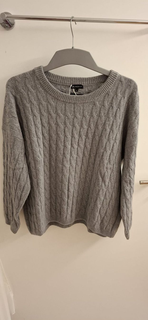 C&A Pullover & Sweatshirts: Kaschmir Pullover – Neu (gemäss Beschreibung) aus Chur von Cavrola