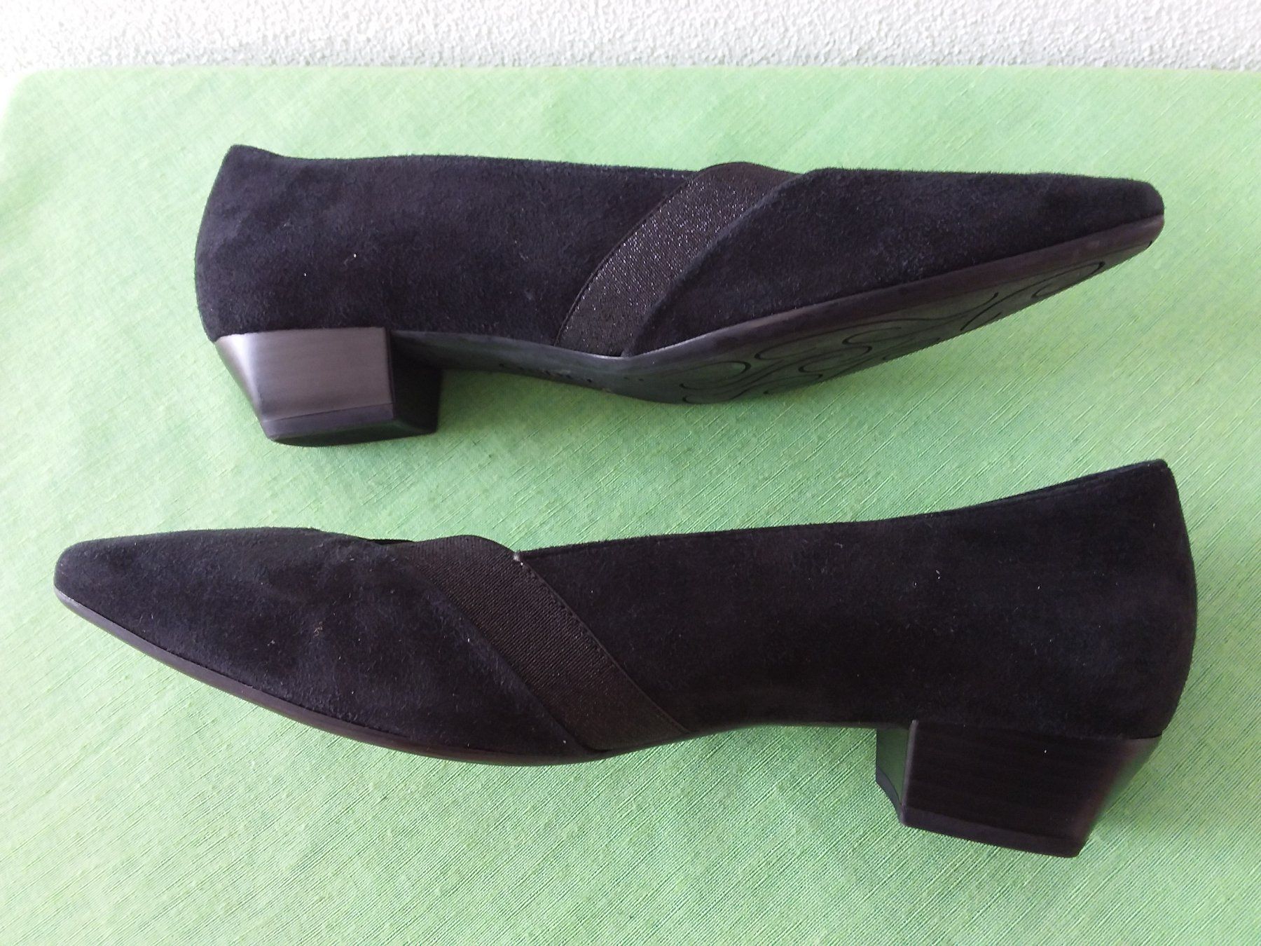 Gabor Chaussures femmes: GABOR Wildleder Pumps, Gr 5/38 – D'occasion à Uitikon Waldegg par Risibisi7 4