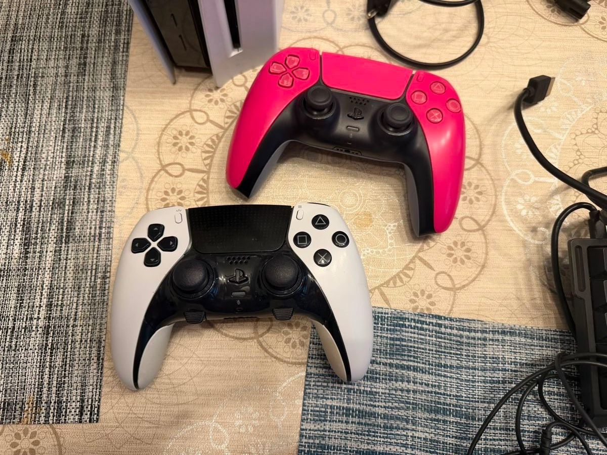 Sony Konsolen: Playstation 5 – Gebraucht aus Rorschach von ade_2yz9 4