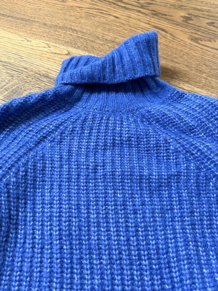 Maglioni & Felpe: Cartoon Rollkragenpullover blau Grösse 34 – Usato da Volketswil venduto da nadine2907 1