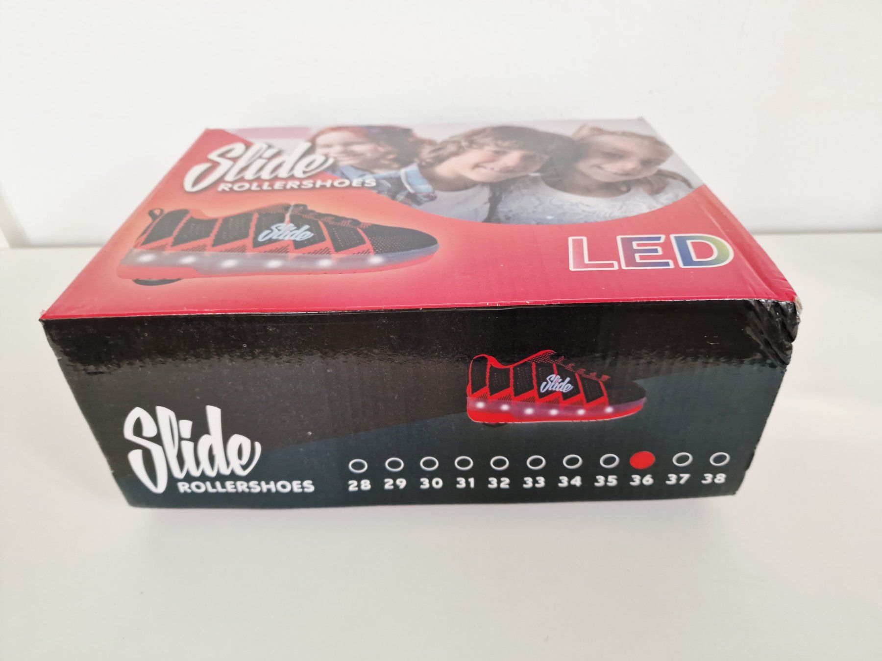 Scarpe per ragazzi: Neue Kinder Roller Slide Sneaker Gr. 36 – Usato da Hallau venduto da CHACLA 6