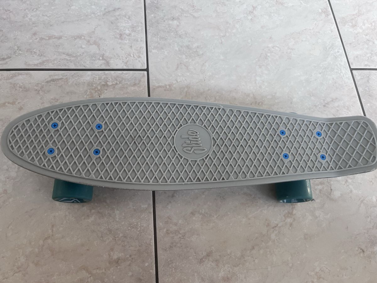Slide Skateboards: Skateboard – D'occasion à Zug par raq_9vyp